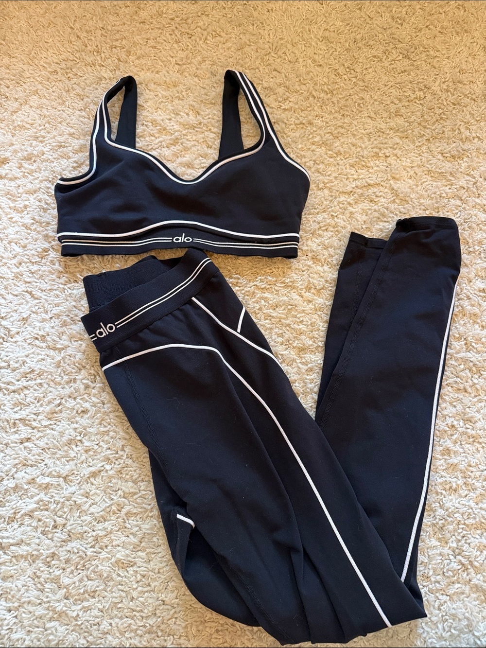 ALO Yoga Black Leggings & Bralette Set with White Piping